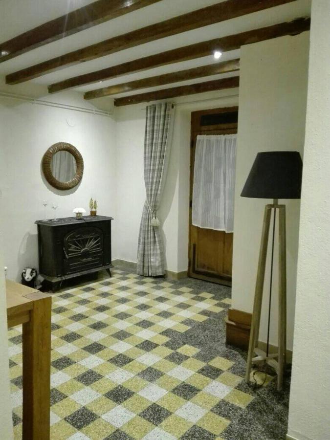 Bed and Breakfast L'Esquilon Chambre D'Hote Thiat Exterior foto
